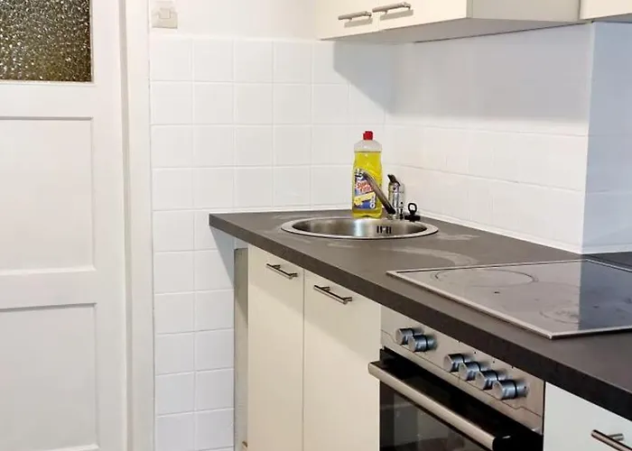 3 In - Free Parking - Self Check In * Linz